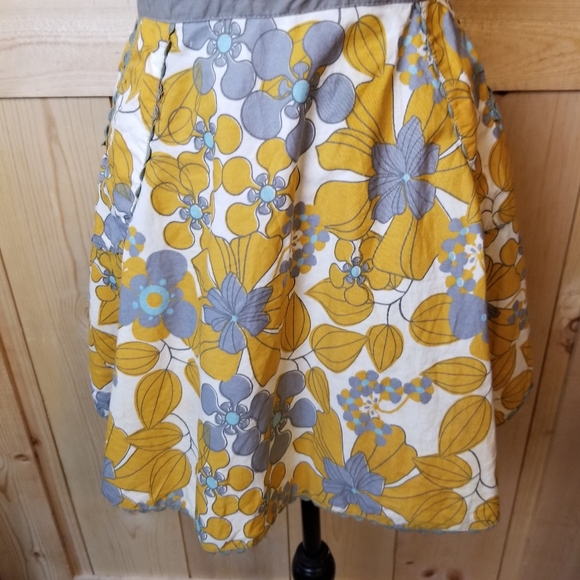 Simply Envogue Cotton Floral Ruffle Neck Tie Back Pocketed Apron - Picture 3 of 8